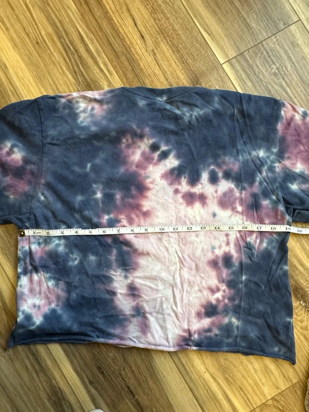 Taylor Swift Lover Era Cruel Summer Pink BlueTie Dye Crop Top T Shirt Med EUC - Picture 3 of 5